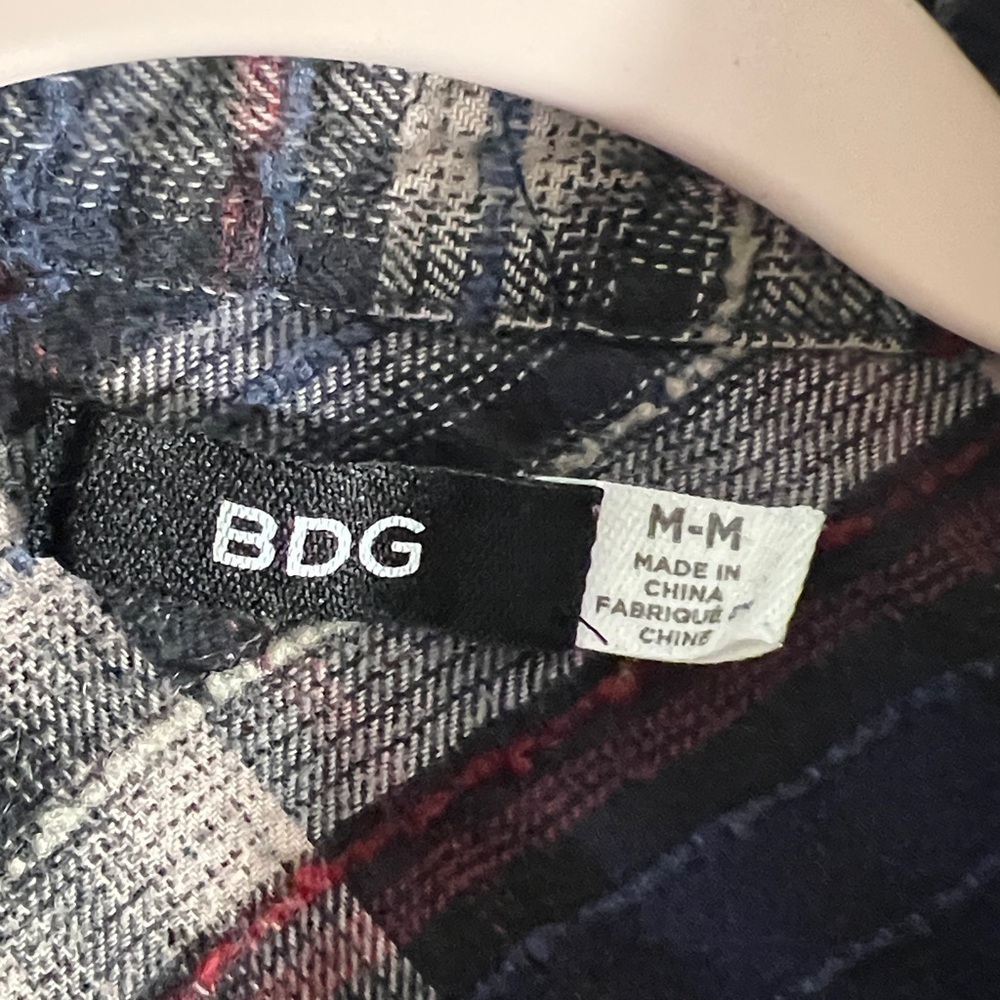 Urban Outfitters BDG sz M Brendan Drapey Flannel Plaid Button Shirt - Picture 5 of 10